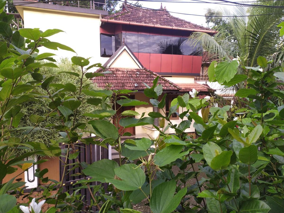 Villa Swasthi Griha *